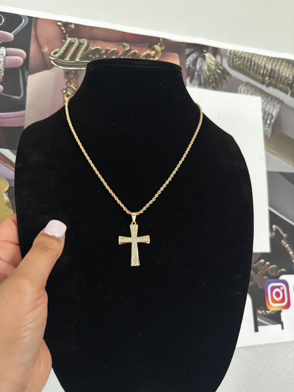 Majesty Cross Chain