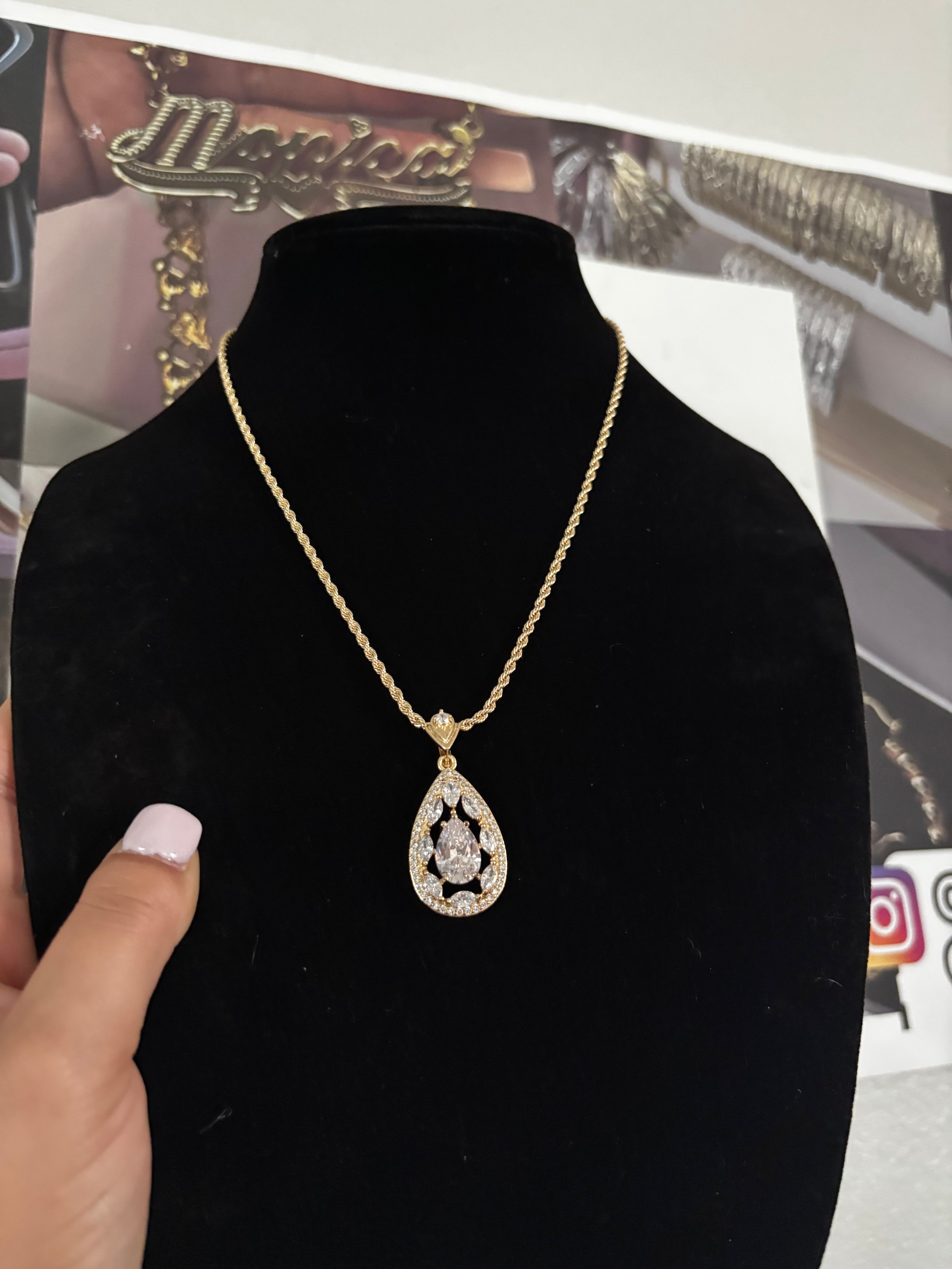 Diamond 💎 Tear Drop 💧