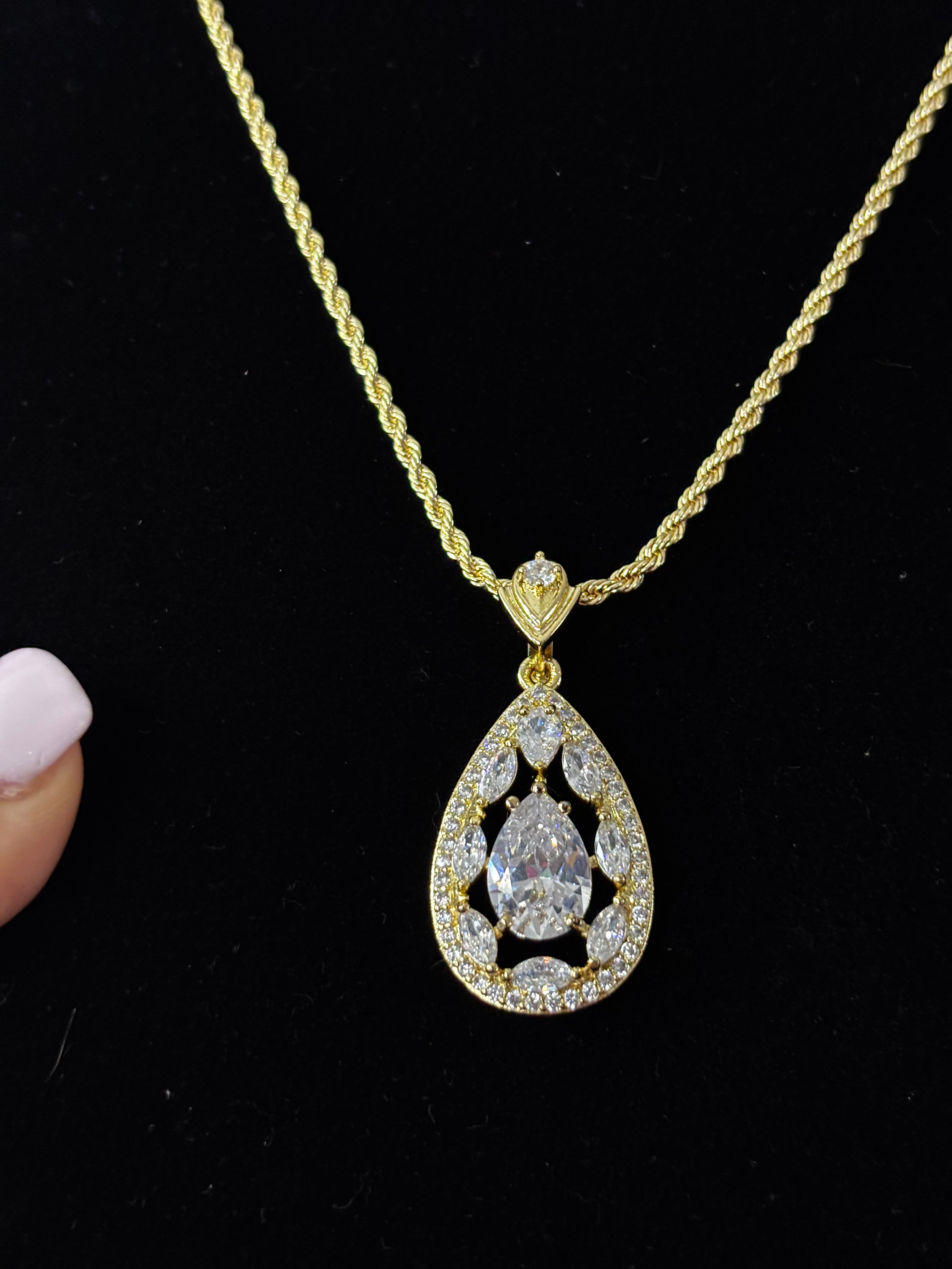 Diamond 💎 Tear Drop 💧